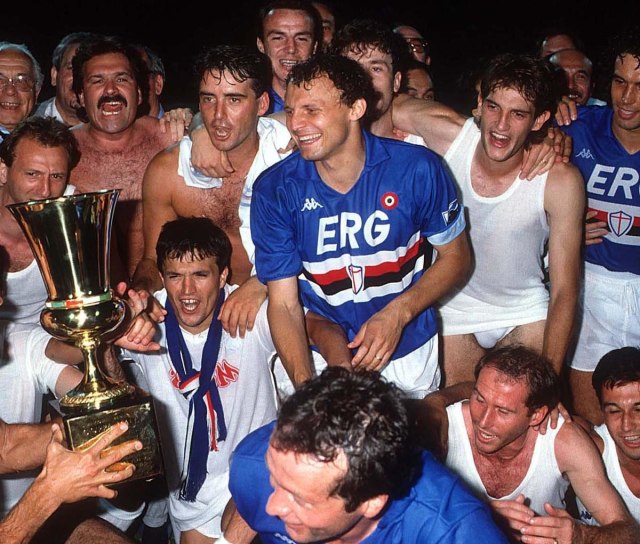 1200px-UC_Sampdoria_-_Coppa_Italia_1988-89