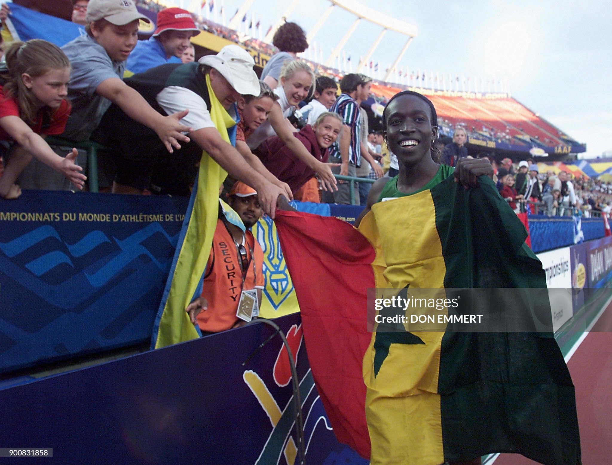 AT THE 2001 WORLD CUP, AMY MBACKE’ THIAM GIVES SENEGAL THE ONLY WORLD TITLE – SportHistoria