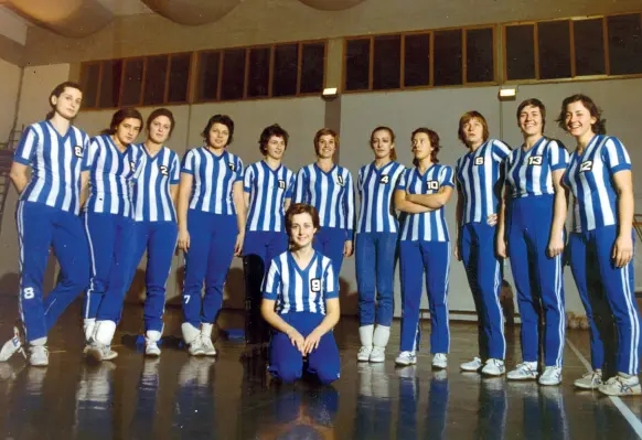 THE “BEAUTIFUL FAIRYTALE” OF ROBUR SCANDICCI VOLLEY IN THE MID-70S – SportHistoria